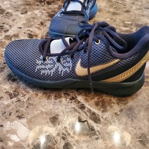 Boys/Men's Kyrie Irving Basketball Shoes